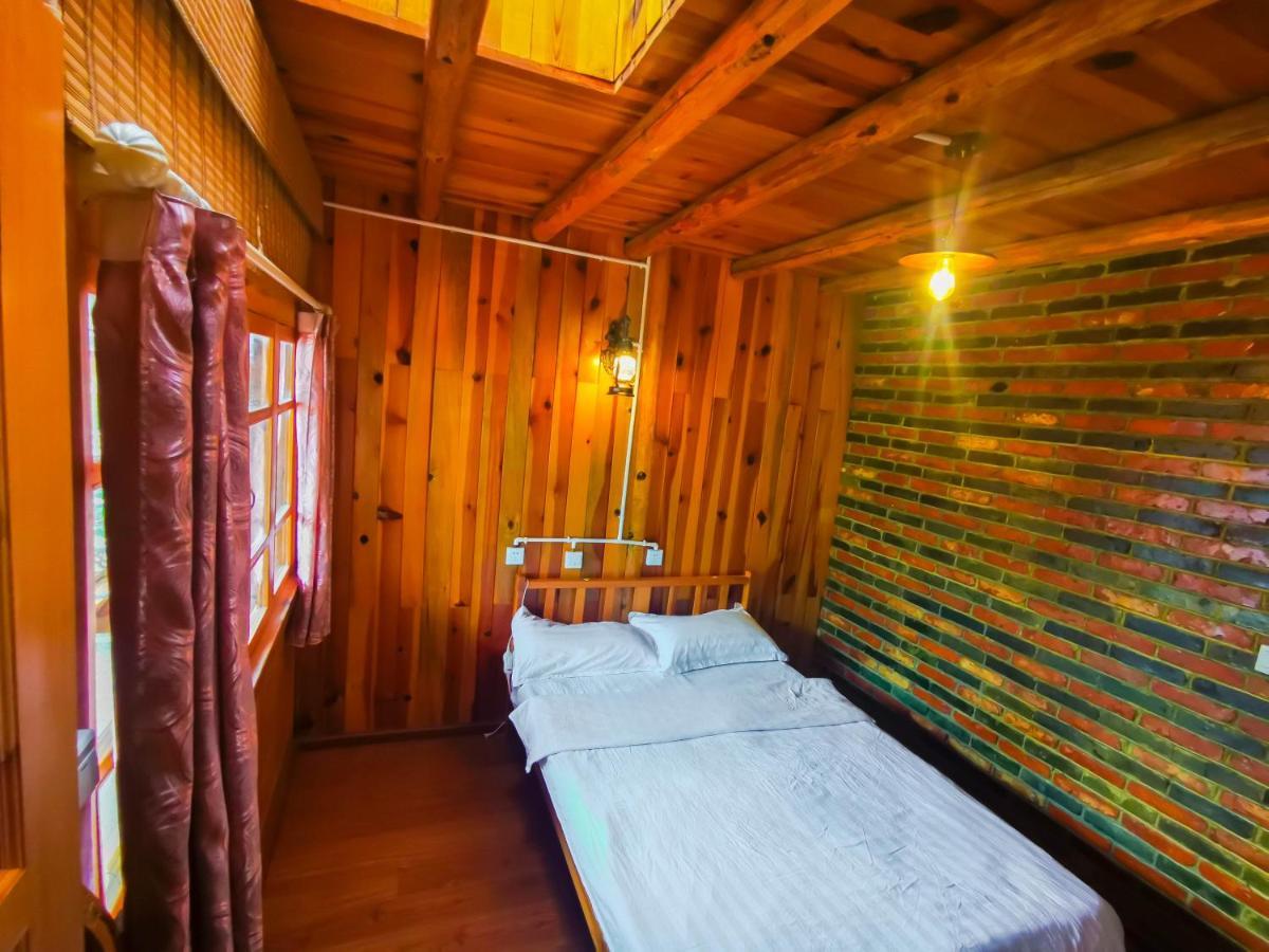 Tiger Leaping Gorge Tea Horse Gasthaus シャングリラ県 エクステリア 写真