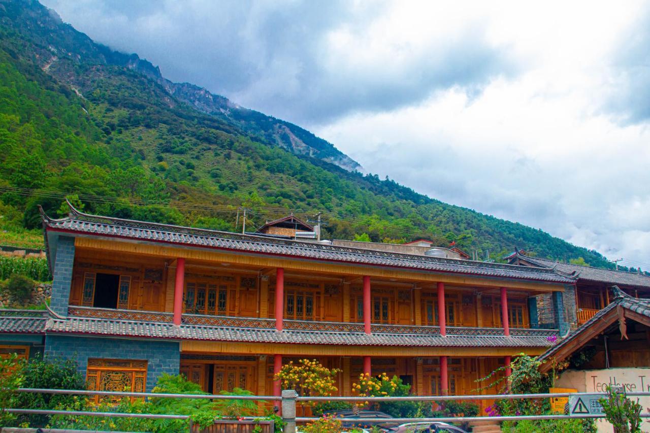 Tiger Leaping Gorge Tea Horse Gasthaus シャングリラ県 エクステリア 写真
