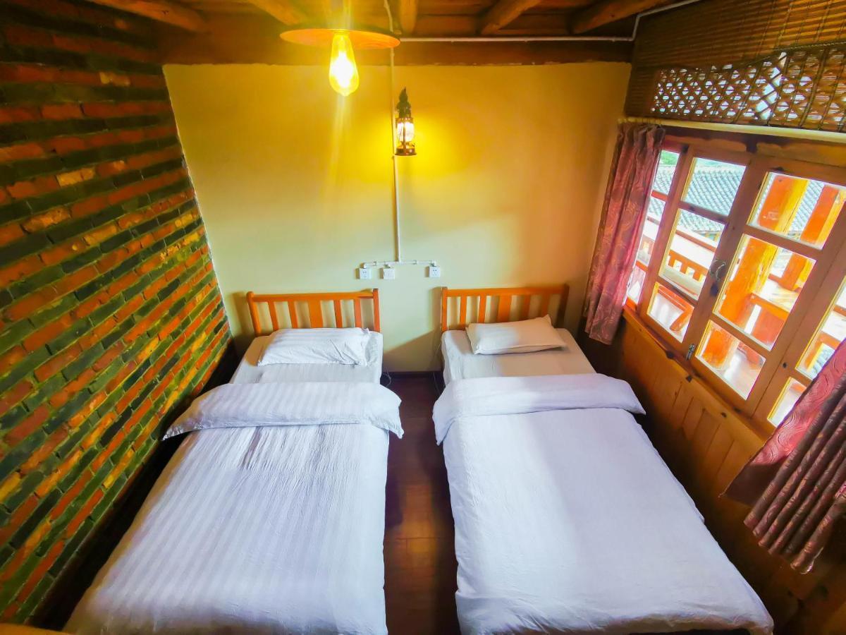 Tiger Leaping Gorge Tea Horse Gasthaus シャングリラ県 エクステリア 写真