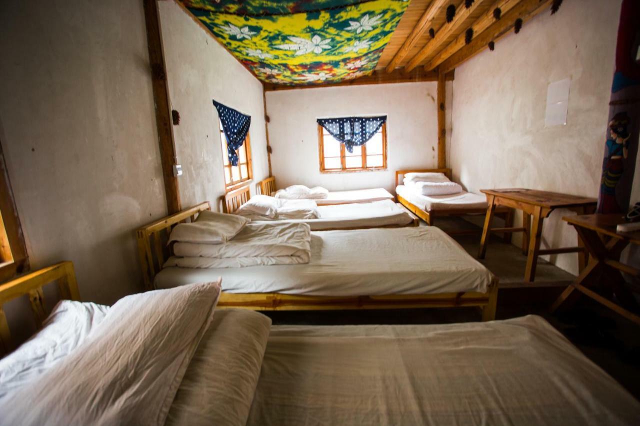 Tiger Leaping Gorge Tea Horse Gasthaus シャングリラ県 エクステリア 写真