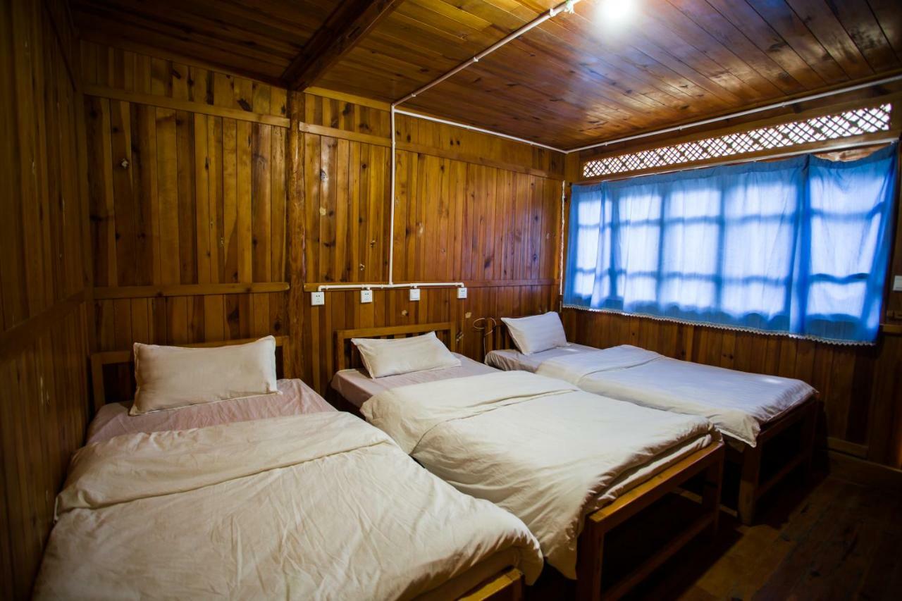 Tiger Leaping Gorge Tea Horse Gasthaus シャングリラ県 エクステリア 写真